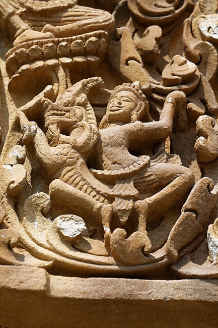 Prasat Sikhoraphum-MAR15-064